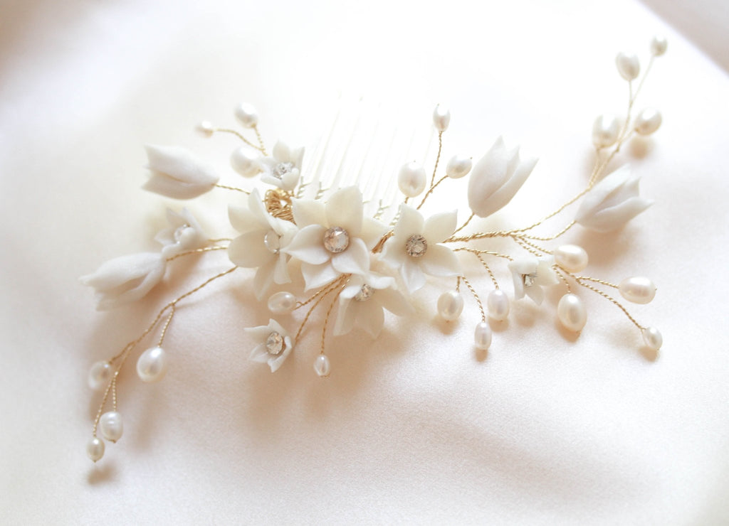 Delicate Floral Bridal hair comb with pearls - JASMINE - Treasures by Agnes