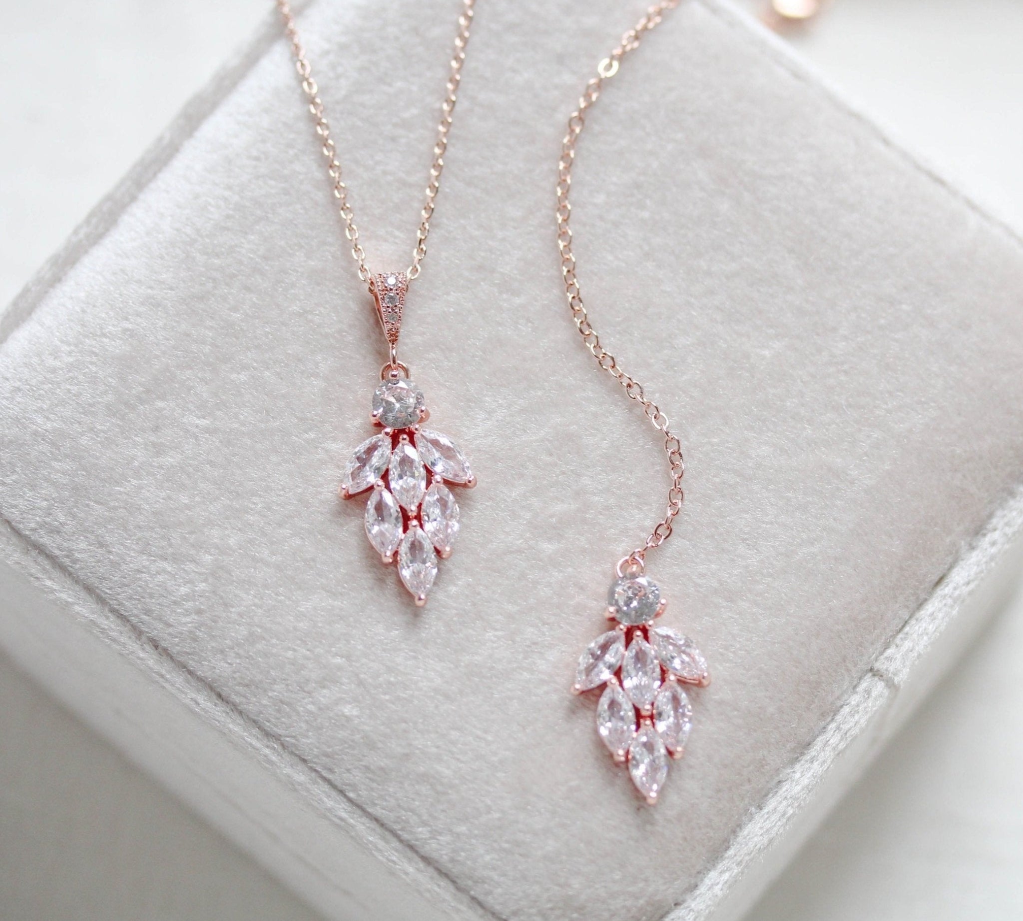 Delicate Rose gold Back necklace - KRISTEN