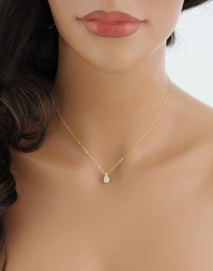 Delicate rose gold Bridal necklace and earring set - KHLOE - Treasures by Agnes