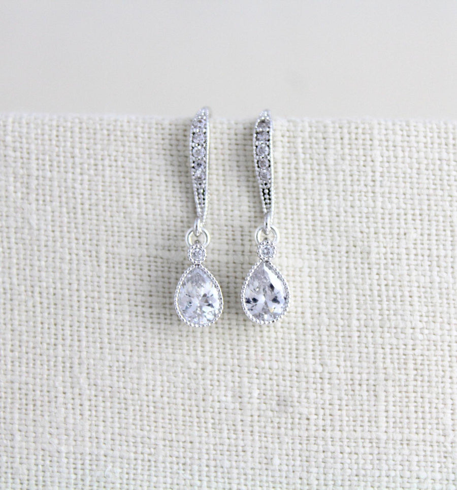 Delicate rose gold Bridal necklace and earring set - KHLOE - Treasures by Agnes