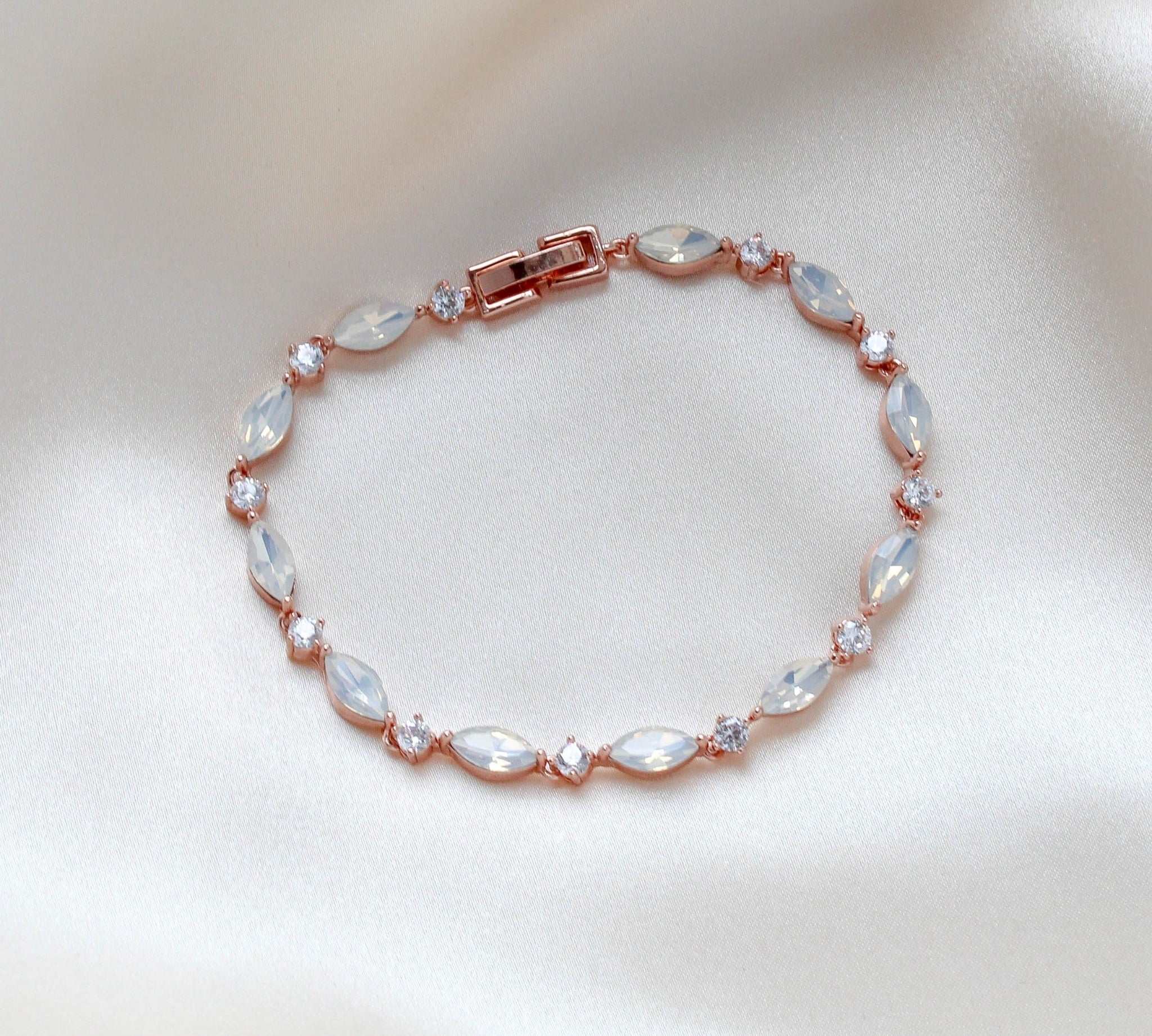 Delicate Rose gold tennis bracelet with marquise stones - LIV - Treasures by Agnes