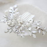 Swarovski crystal floral hair comb with freshwater pearls - AMINA - Treasures by Agnes