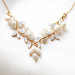 Floral necklace with freshwater pearls and crystals - LOLITA - Treasures by Agnes