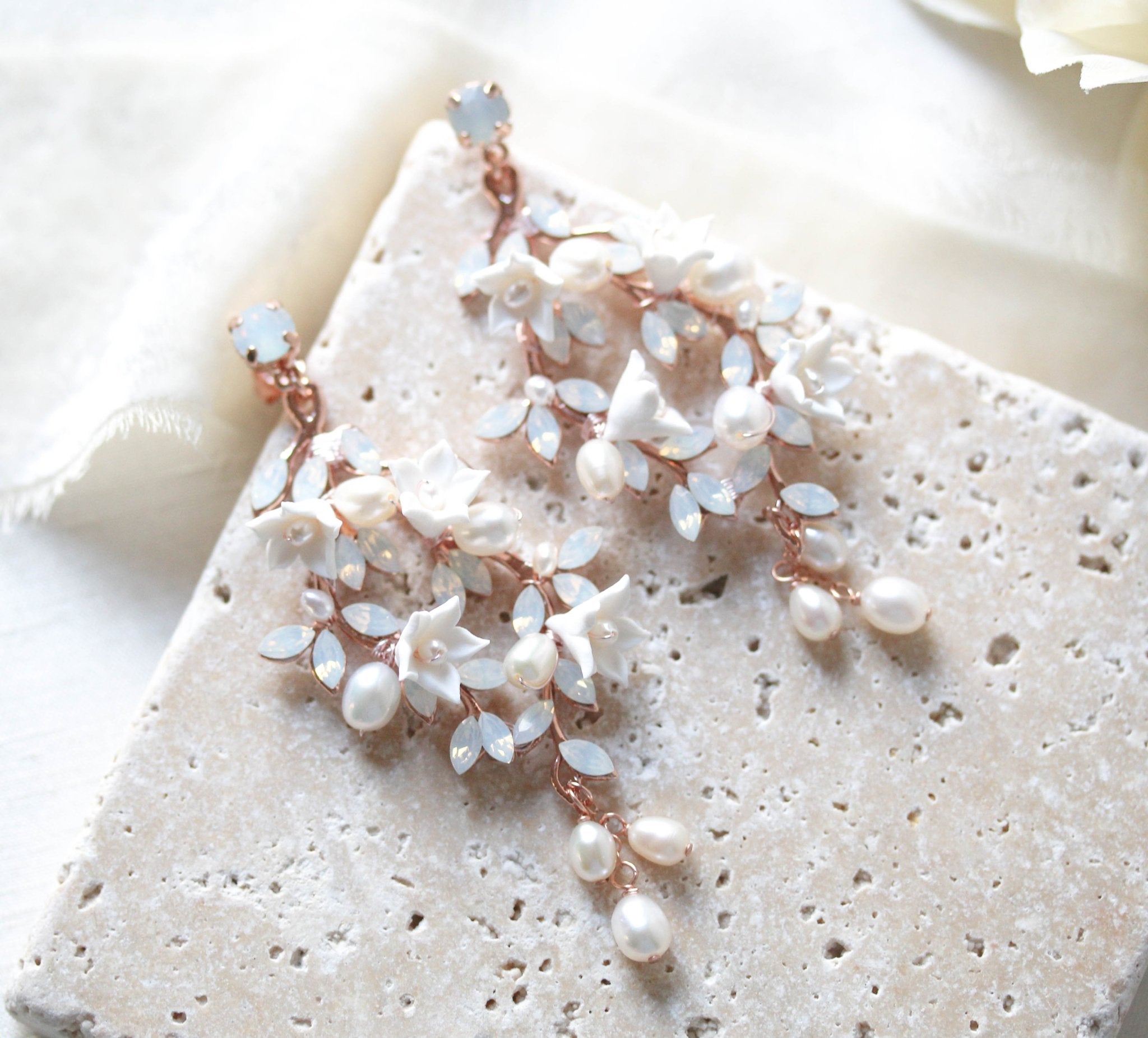 Floral pearl earrings for bride - LOLITA - Treasures by Agnes
