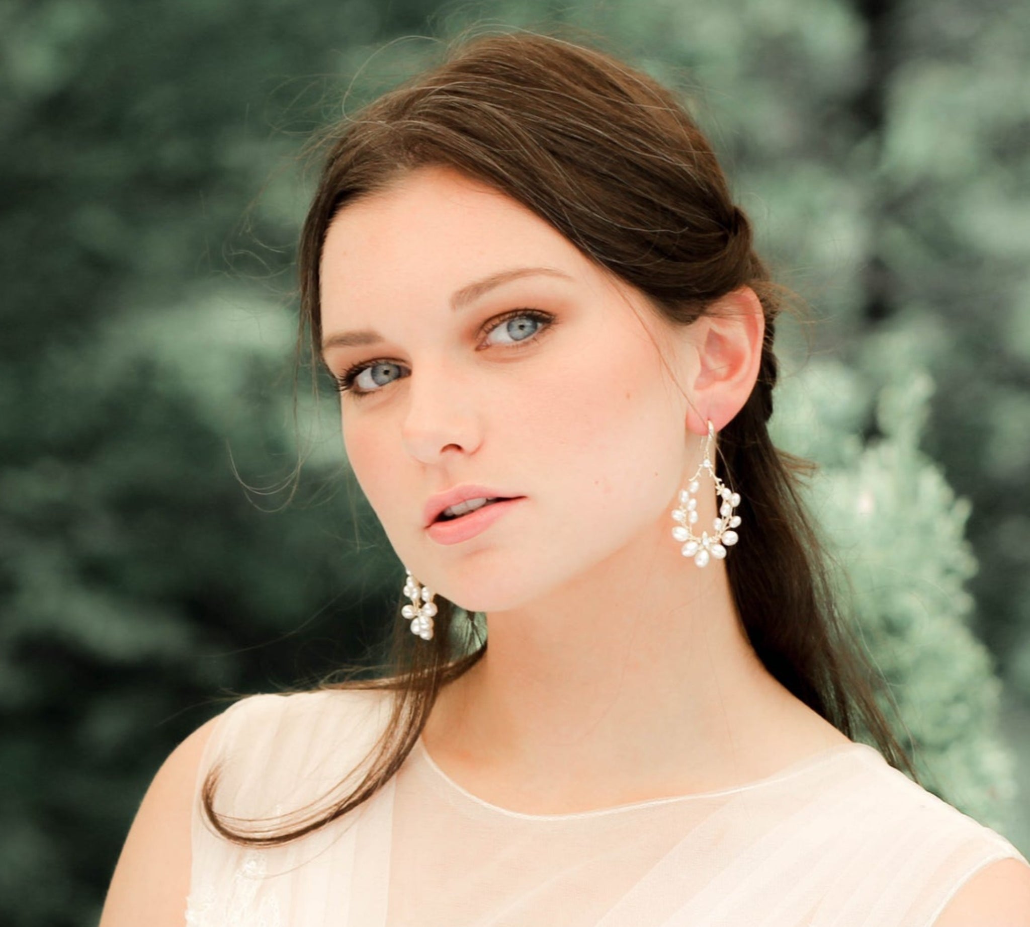 Freshwater pearl hoop Bridal earrings with Swarovski crystals - NICOLE - Treasures by agnes