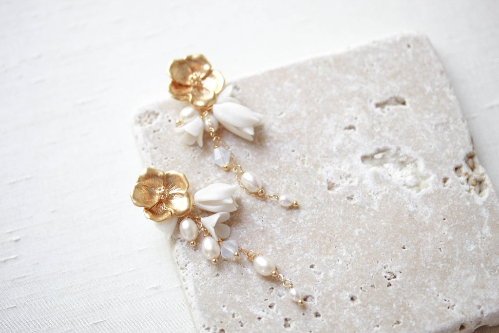 Freshwater pearls Floral earrings for Bride - CALLIE - Treasures by Agnes