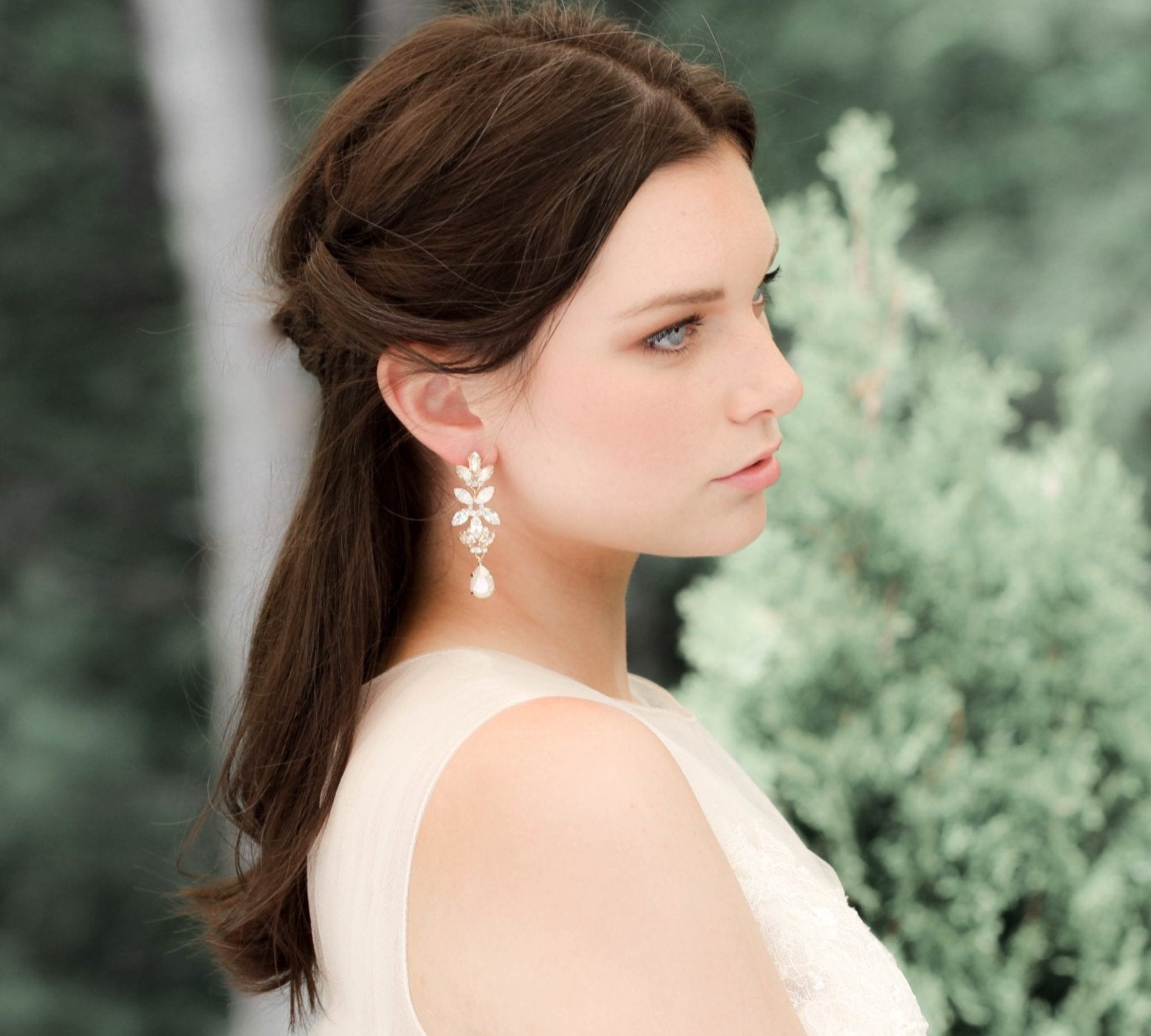 Long Swarovski crystal chandelier earrings - VERA - Treasures by Agnes