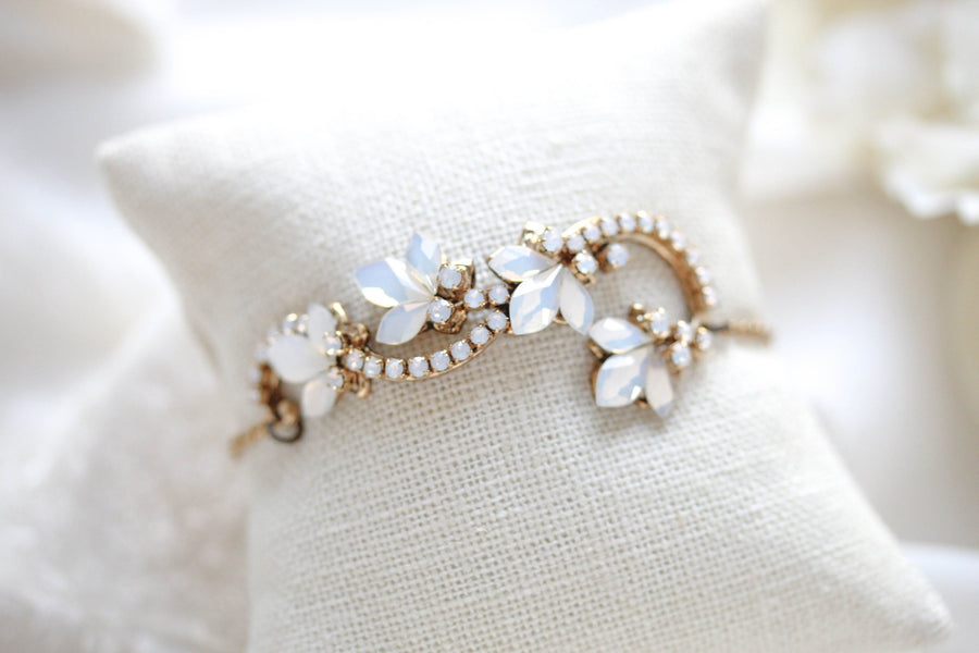 Gold Floral bracelet for bride - CLEO - Treasures by Agnes