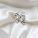 Gold stud earrings for bride - GLORIA - Treasures by Agnes
