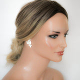 Gold stud earrings for bride - GLORIA - Treasures by Agnes