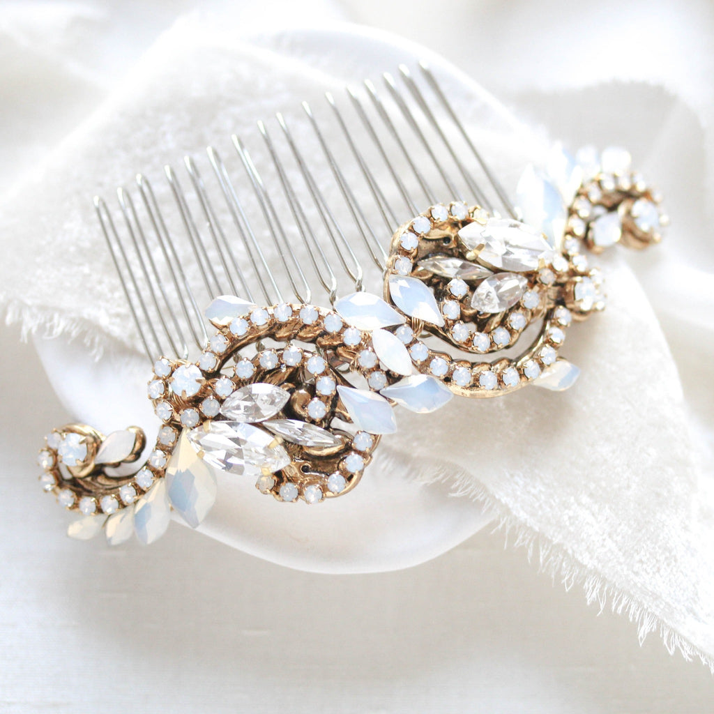 Gold Wedding hair comb with white crystals - DAKOTA - Treasures by Agnes