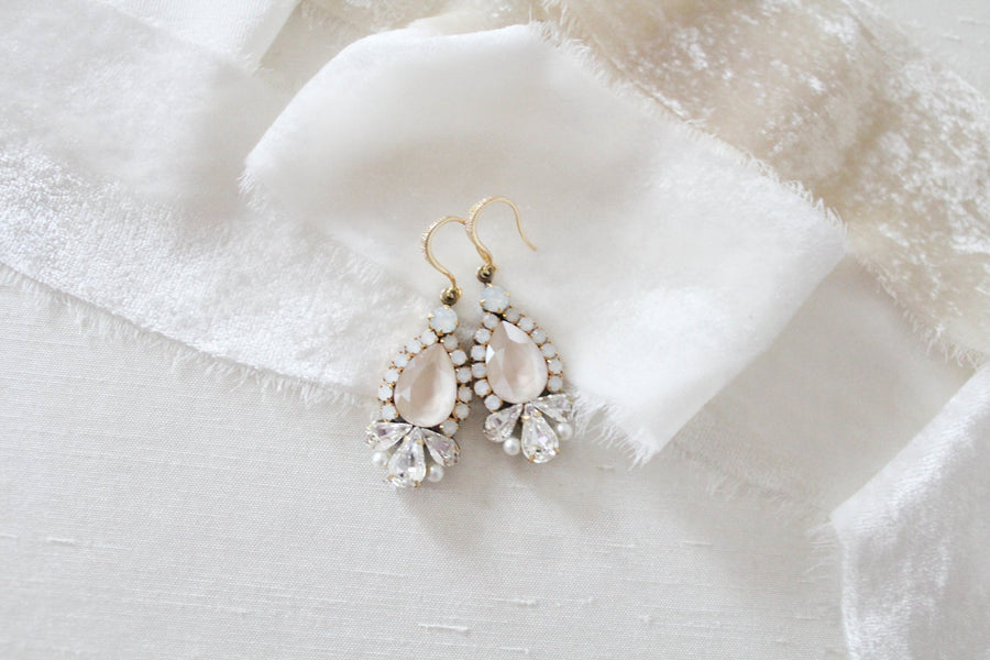 Ivory cream Bridal earrings with white opal accents - BRIANNA - Treasures by Agnes