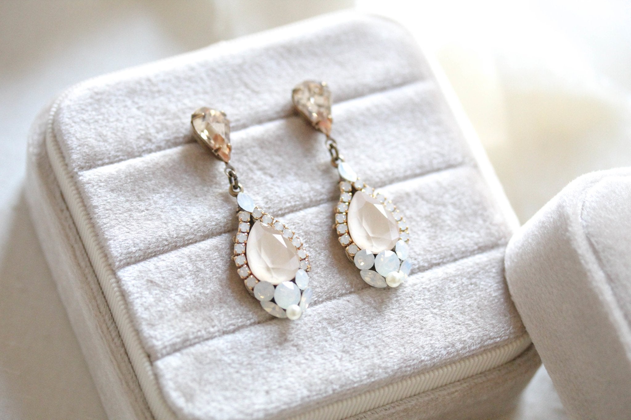 Ivory cream crystal bridal earrings - JULIA