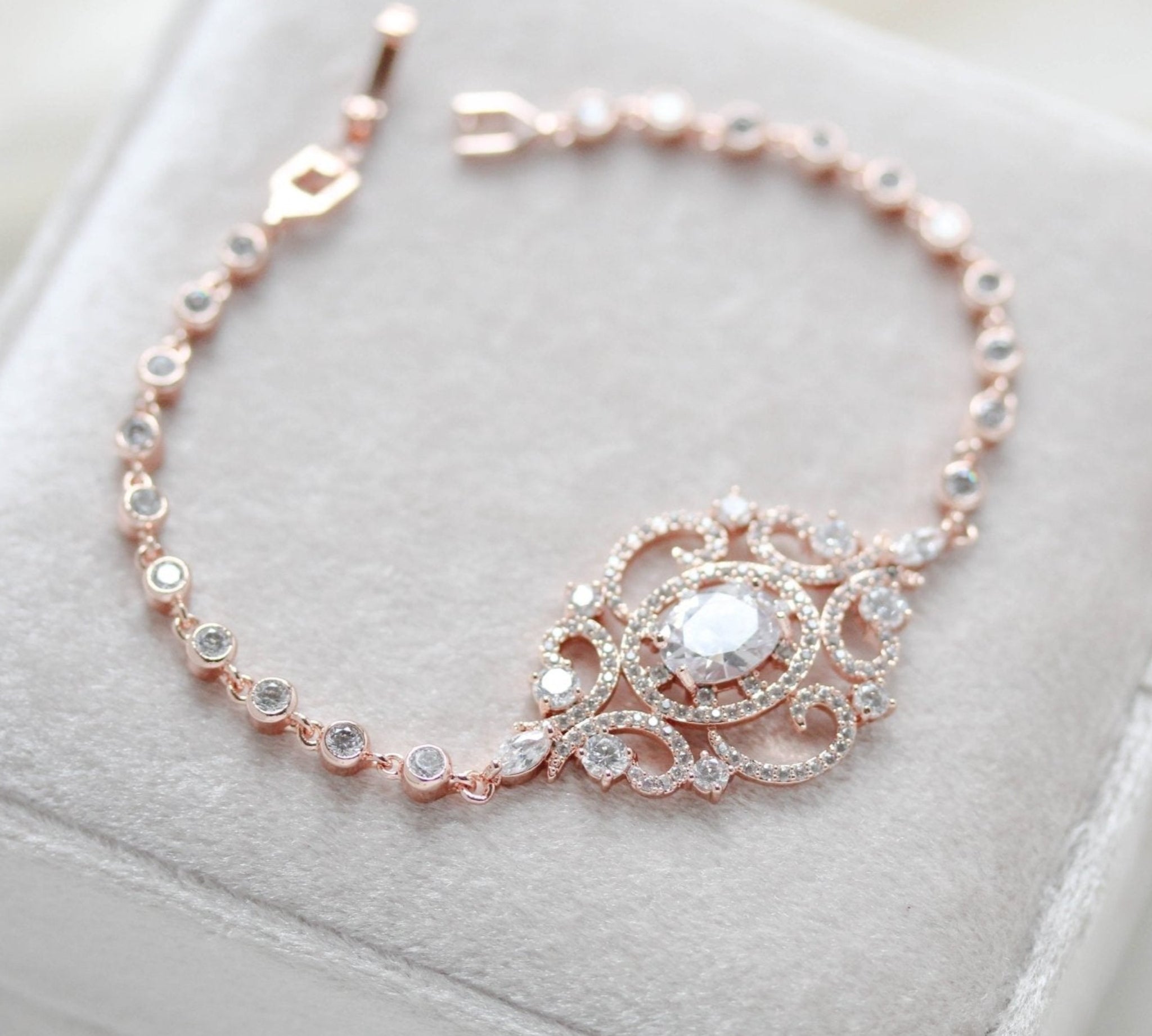 Cubic zirconia pendant Bridal bracelet - KENDRA 