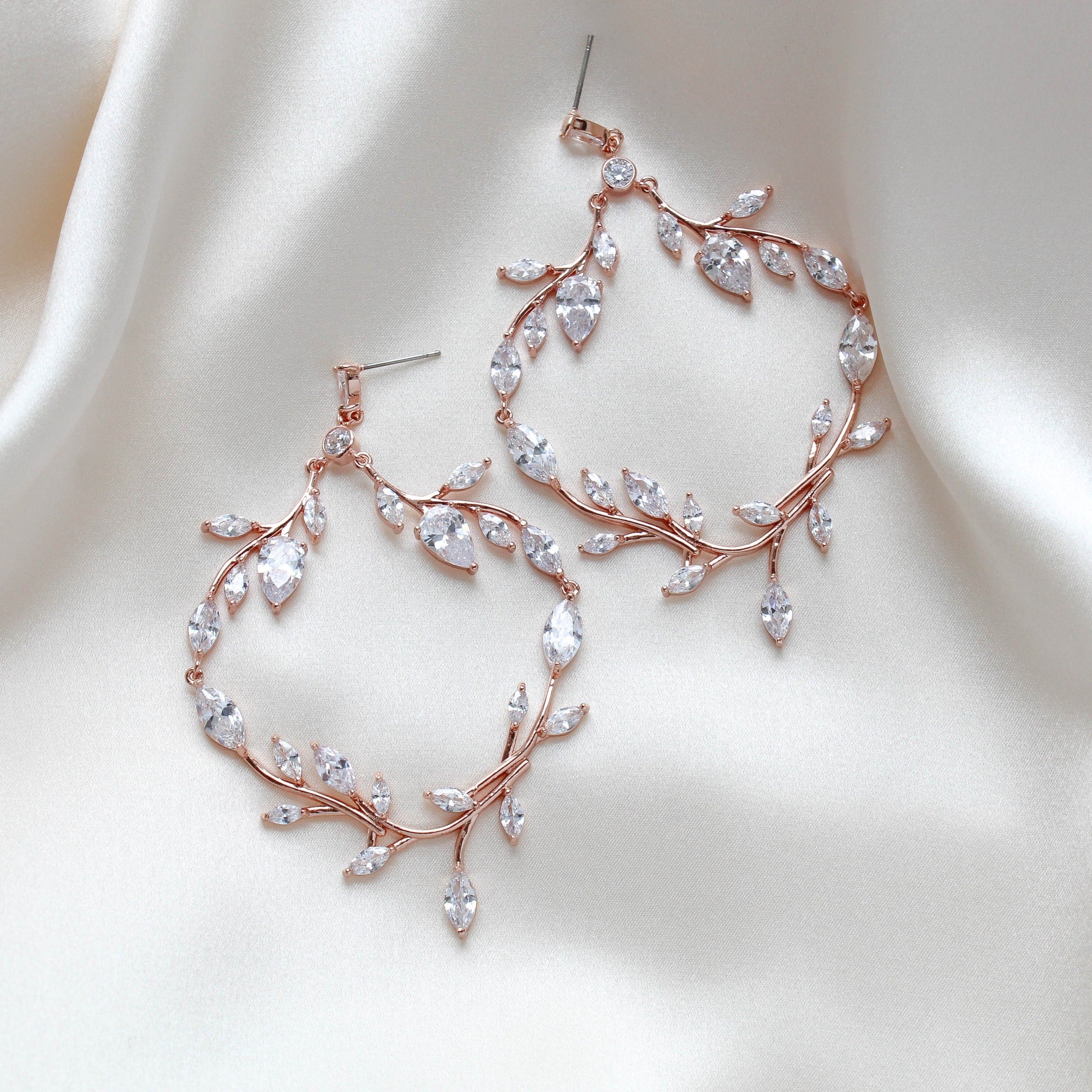 Large rose gold statement wedding earrings - APRILLE - Treasures by Agnes