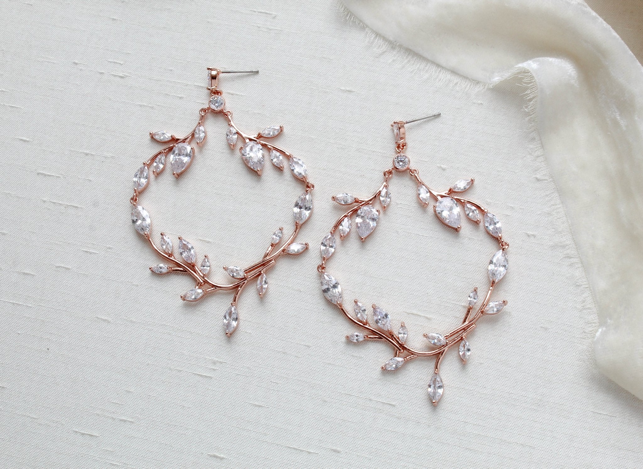 Large rose gold statement wedding earrings - APRILLE - Treasures by Agnes