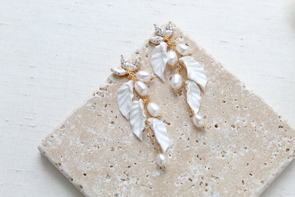 Long gold earrings with pearls and floral details - MARLENA - Treasures by Agnes