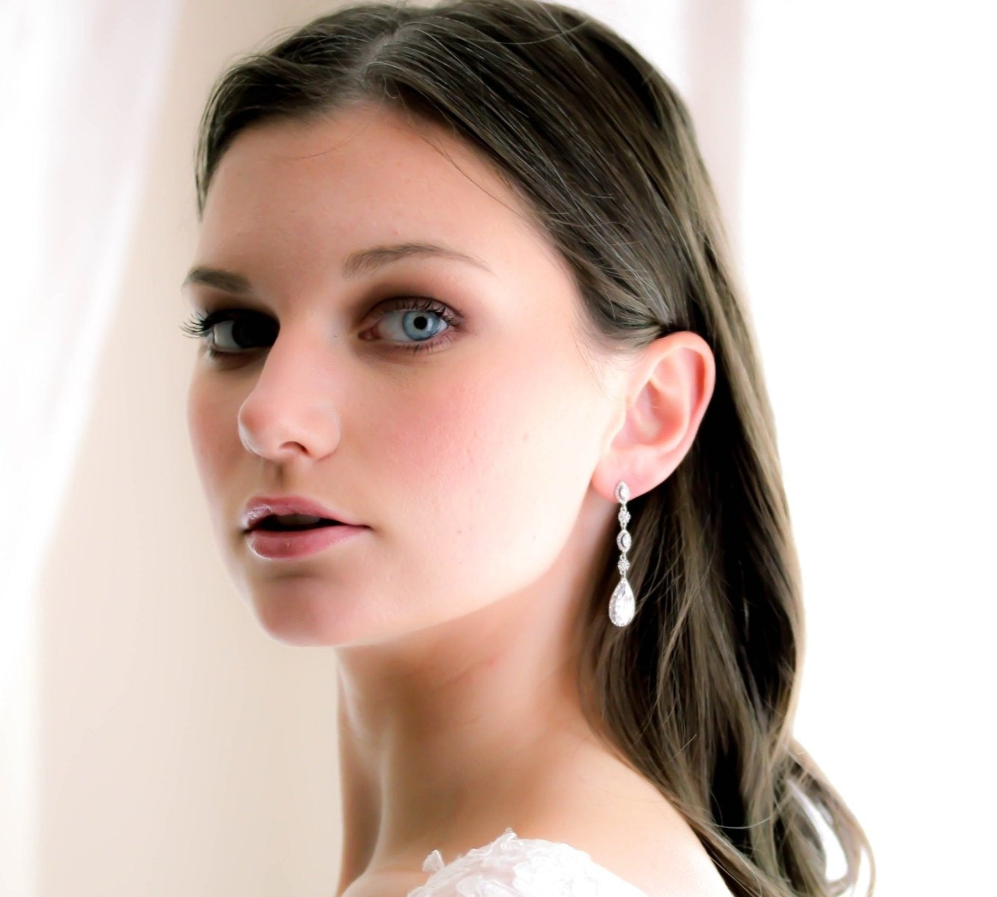Long Rose gold teardrop Bridal earrings - BIJOU - Treasures by Agnes