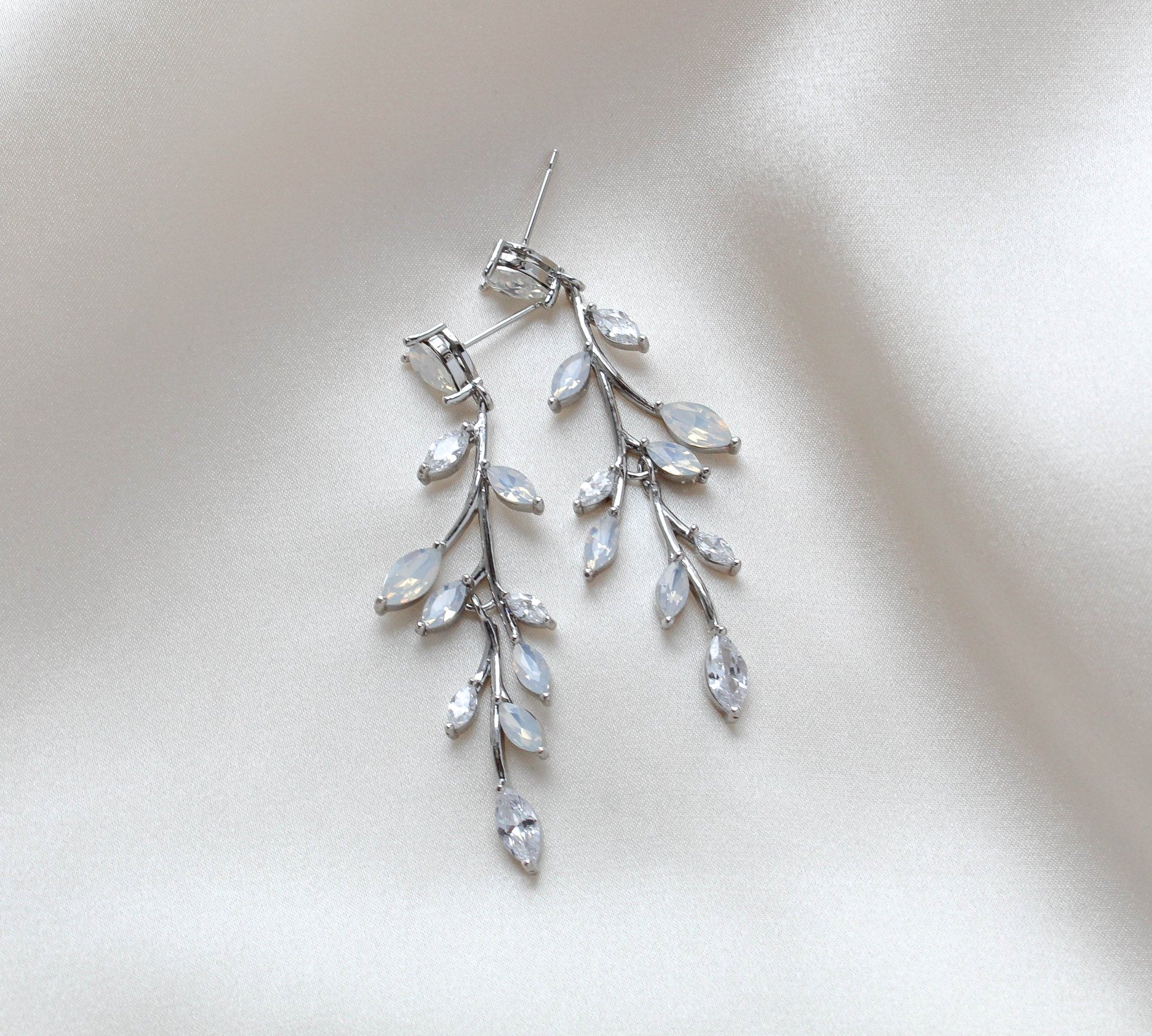 Long rose gold vine earrings with white opal crystals - APRILLE - Treasures by Agnes