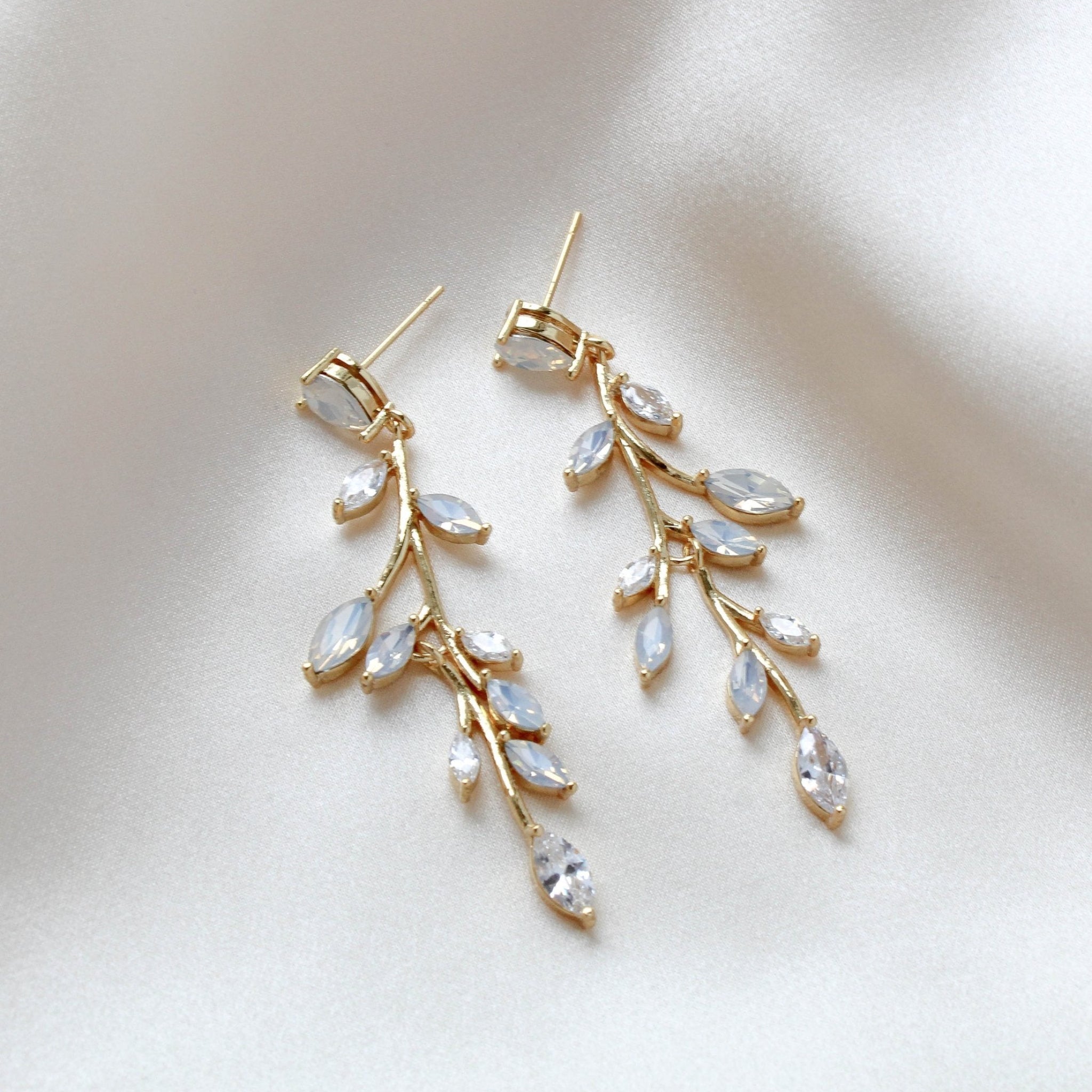Long rose gold vine earrings with white opal crystals - APRILLE - Treasures by Agnes