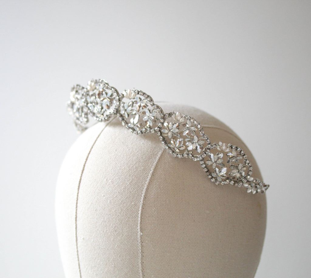 Luisa Crystal and pearl crown - Treasures by Agnes