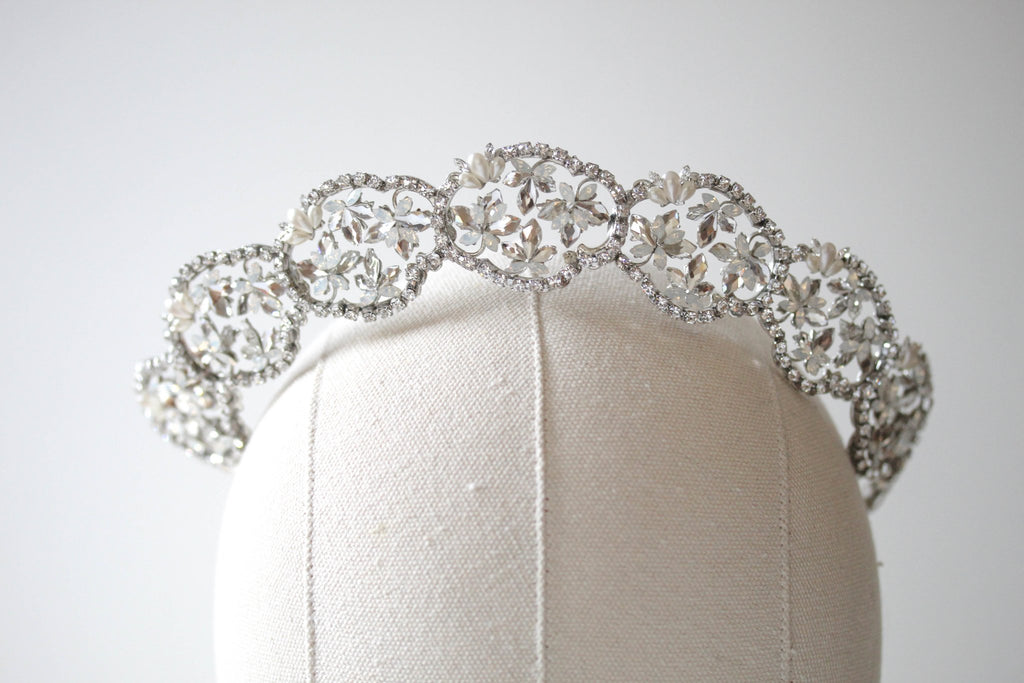 Luisa Crystal and pearl crown - Treasures by Agnes