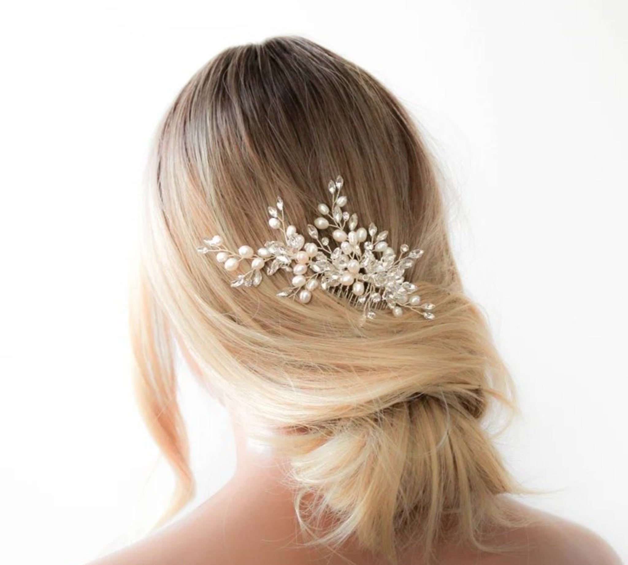 Pearl and crystal bridal hair comb - MADDIE - Treasures by Agnes