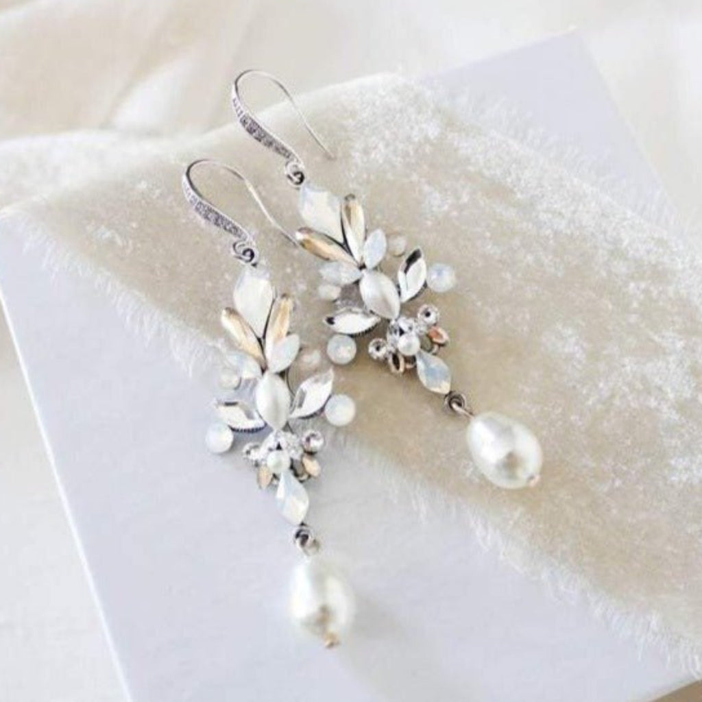 Pearl drop crystal Bridal earrings - STEPHANIE - Treasures by Agnes