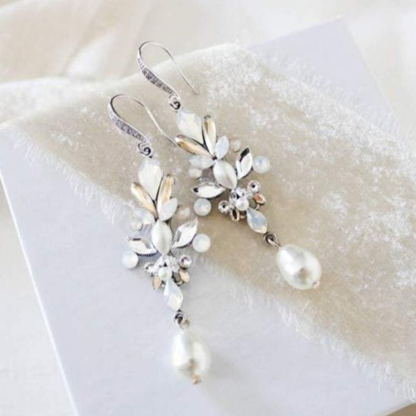 Pearl drop crystal Bridal earrings - STEPHANIE - Treasures by Agnes