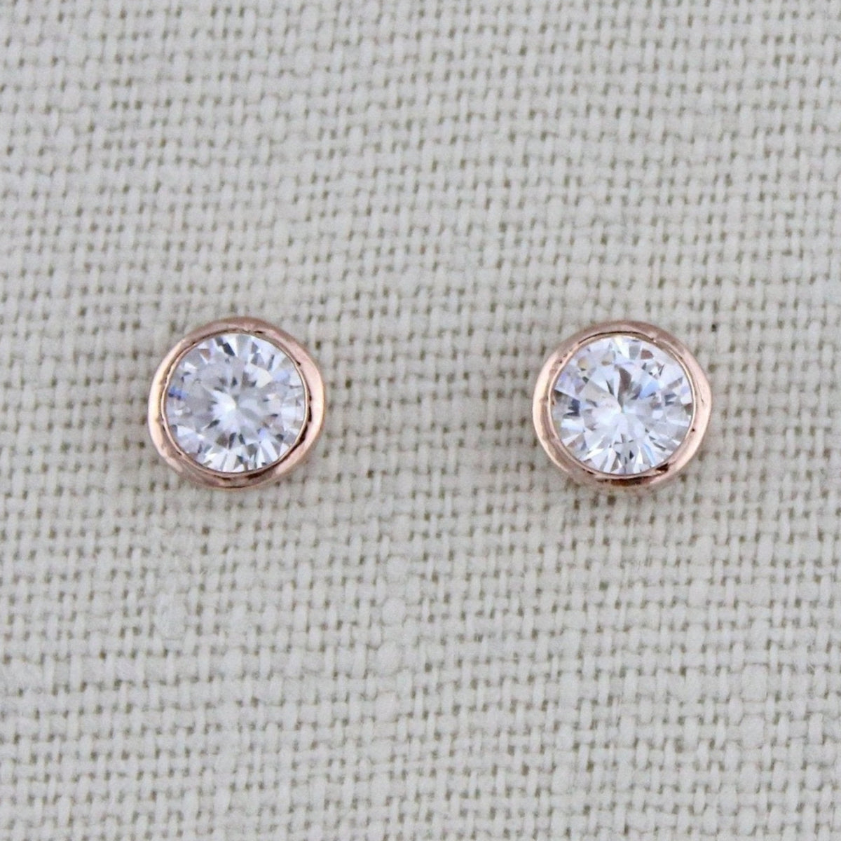 Rose gold 6mm Cubic zirconia stud earrings