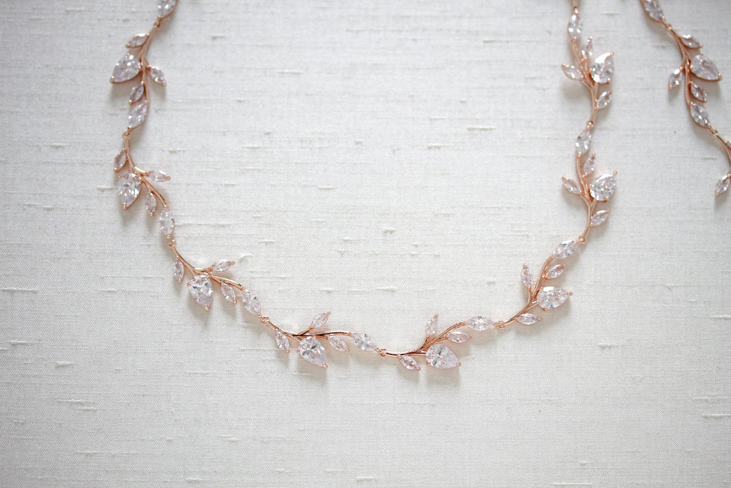 Rose gold Bridal backdrop necklace - APRILLE - Treasures by Agnes