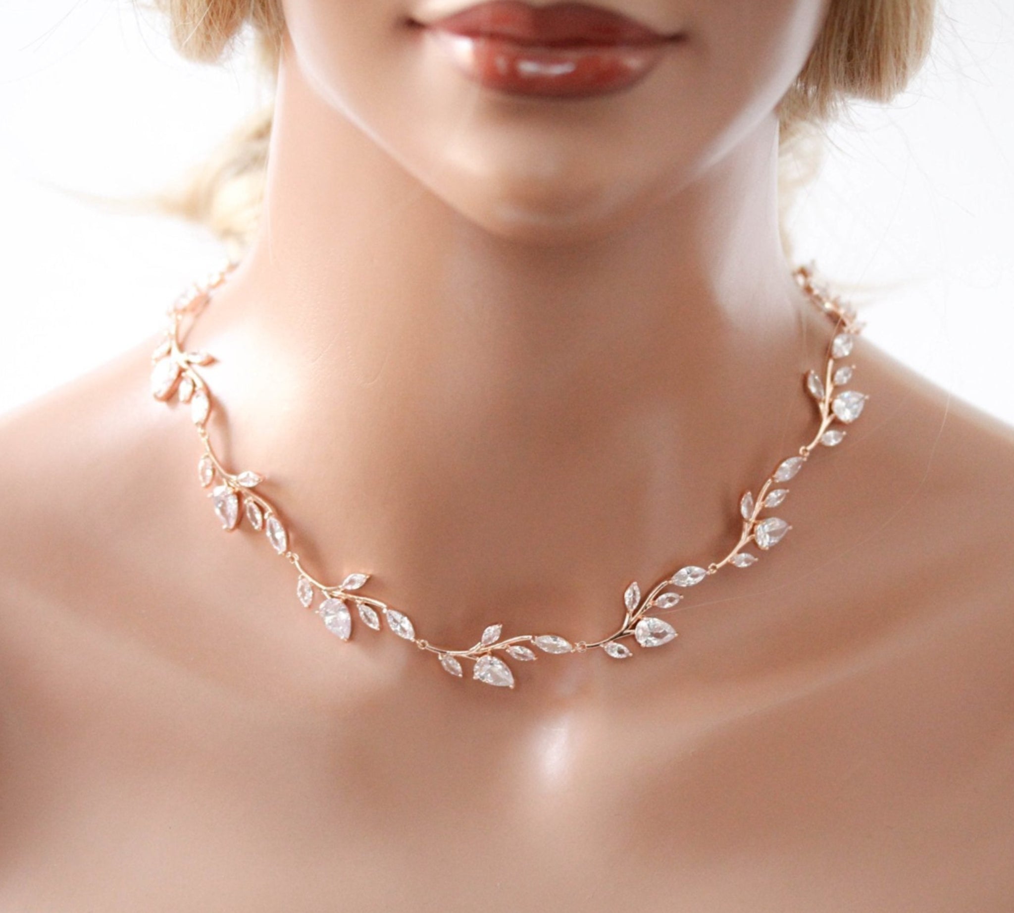 Rose gold Bridal backdrop necklace - APRILLE - Treasures by Agnes