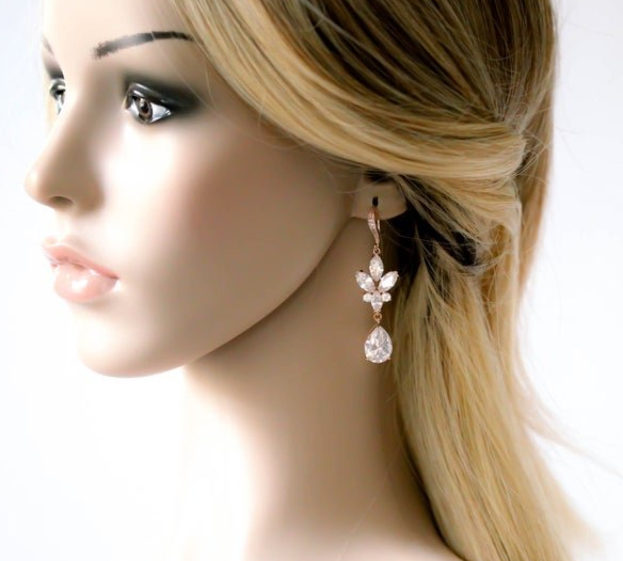 Rose gold bridal dangle earrings - DIVINE - Treasures by Agnes