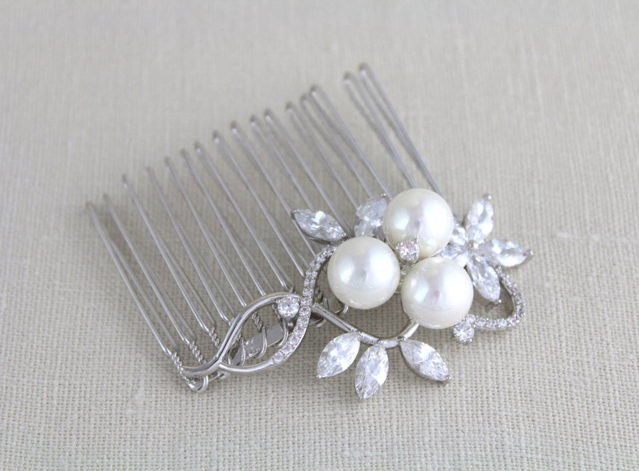 Rose gold Bridal hair comb with pearls MIA - Treasures by Agnes