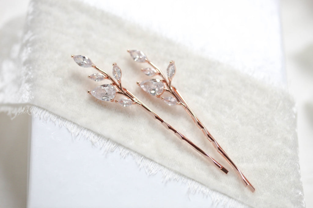 Rose gold bridal hair pins with vine design - APRILLE - Treasures by Agnes