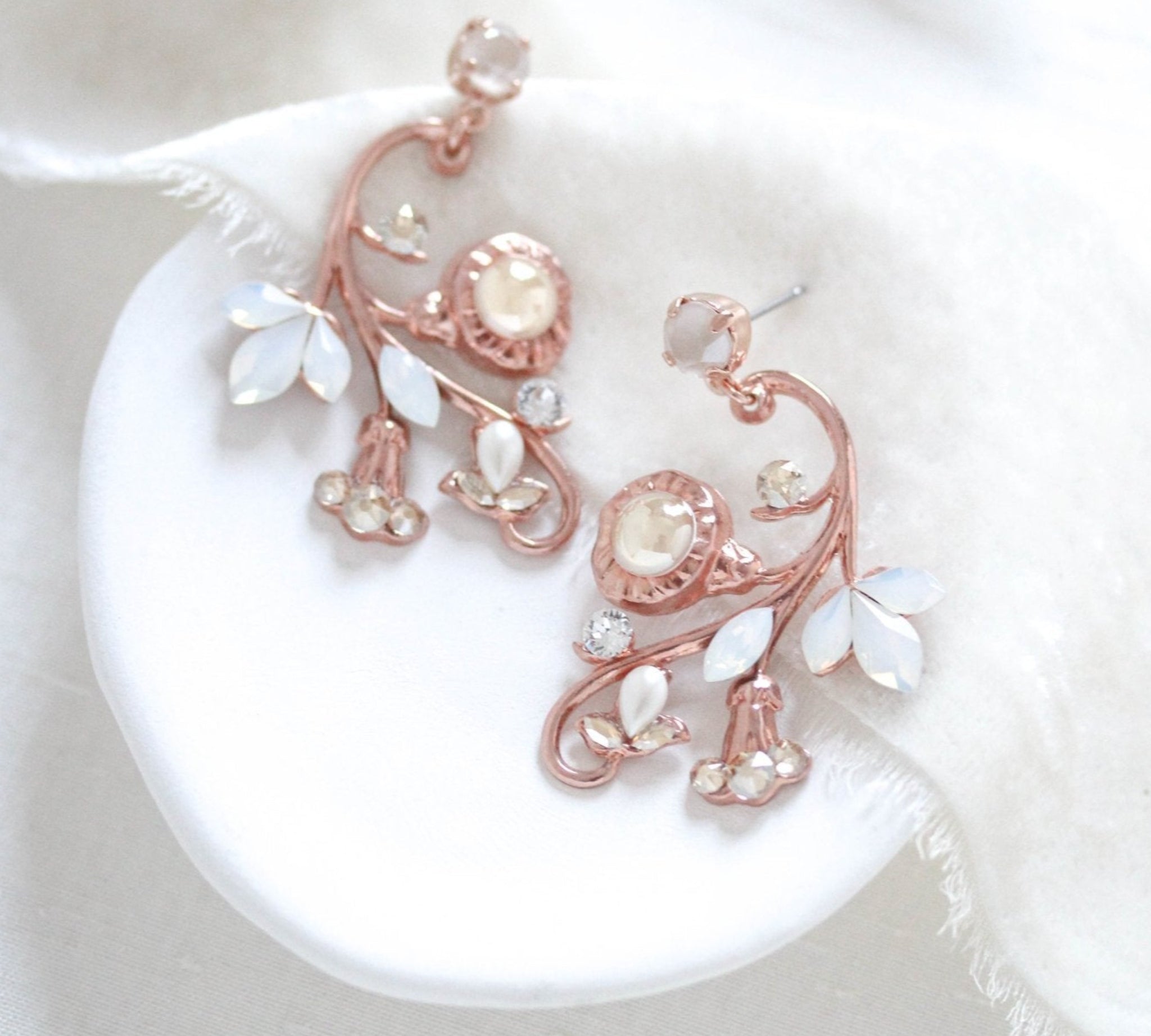 Rose gold crystal bridal earrings - REMI - Treasures by Agnes