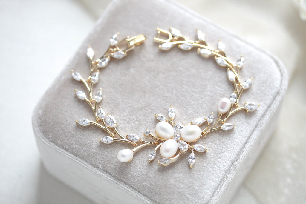 Rose gold Cubic Zirconia and Freshwater pearl Bridal bracelet - AMARI - Treasures by Agnes