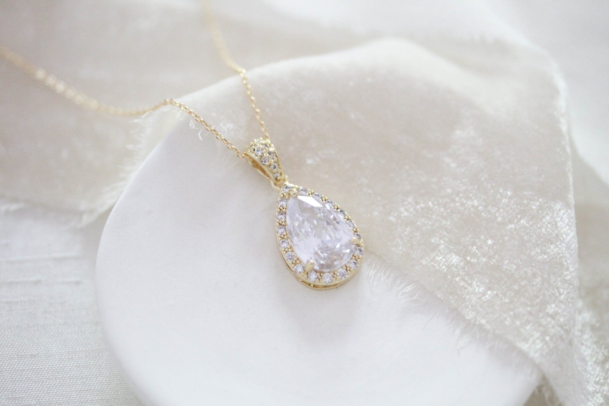 Rose gold cubic zirconia Bridal or Bridesmaid jewelry set - NORAH - Treasures by Agnes