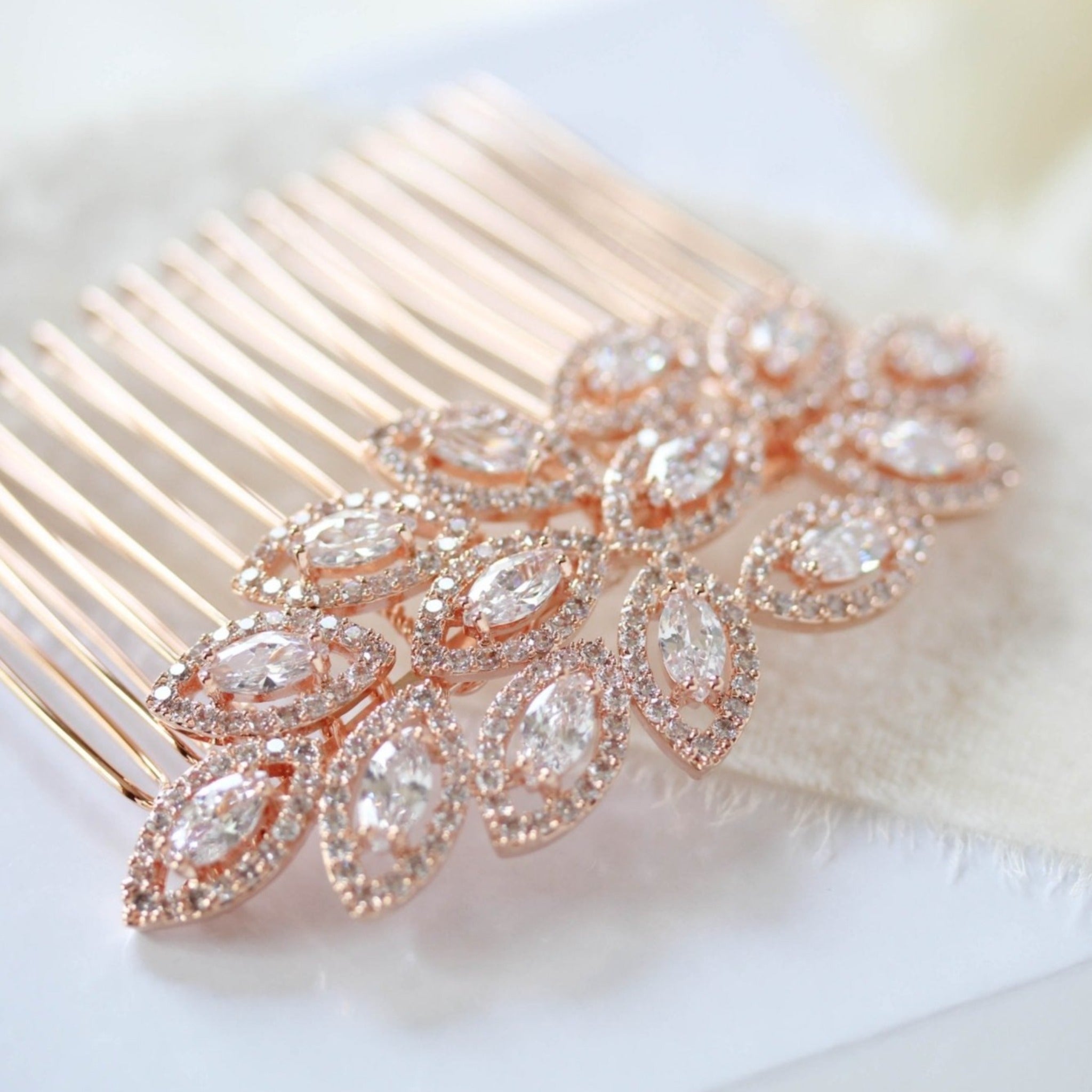 Rose gold CZ bridal hair comb - SCARLETT - Treasures by Agnes