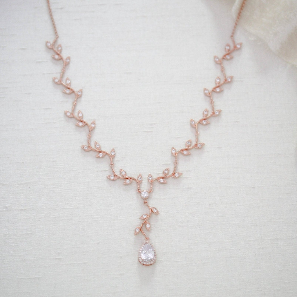 Rose gold dainty leaf Bridal necklace - RYLIE - Treasures by Agnes