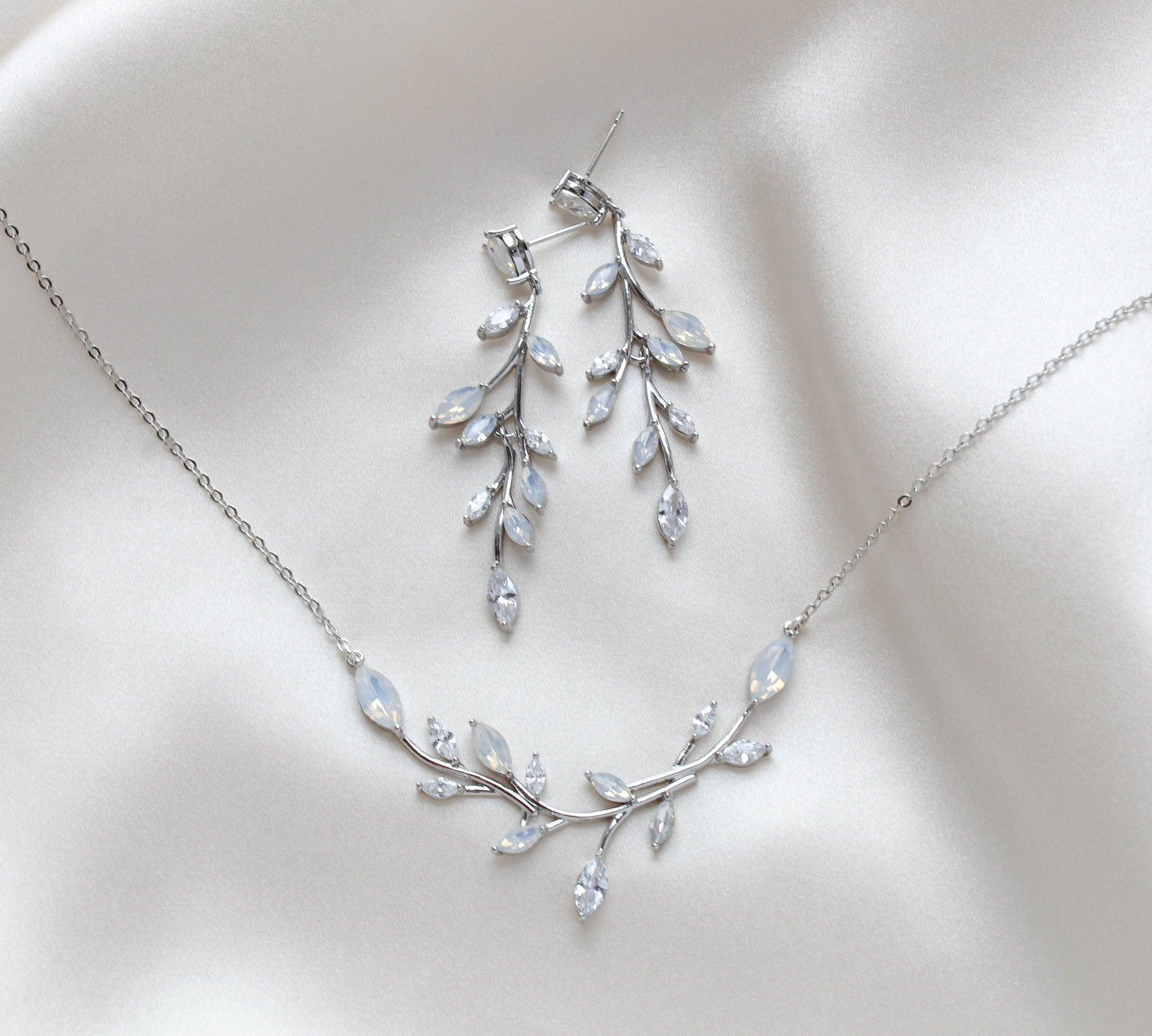 Rose gold necklace and earrings for bride with white opal crystals - APRILLE - Treasures by Agnes