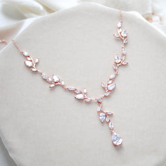 Rose gold vine necklace for bride - APRILLE - Treasures by Agnes