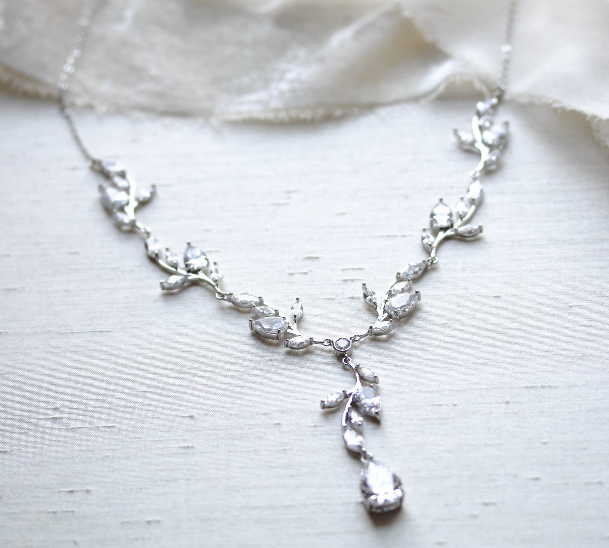 Rose gold vine necklace for bride - APRILLE - Treasures by Agnes