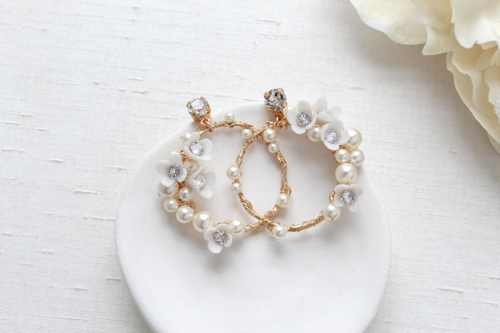Round Floral hoop Bridal earrings with pearls and crystals - KARA - Treasures by Agnes