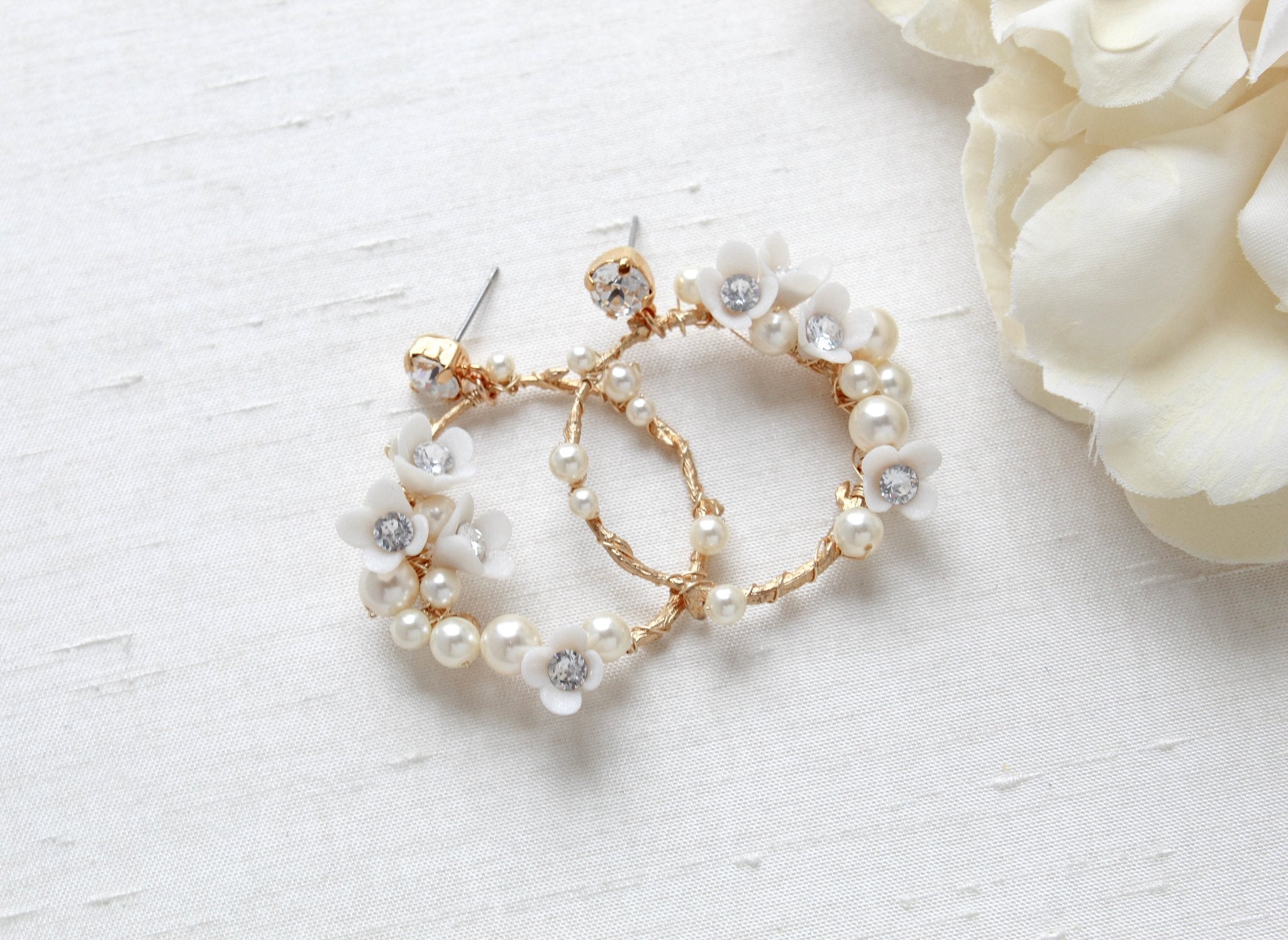 Round Floral hoop Bridal earrings with pearls and crystals - KARA - Treasures by Agnes