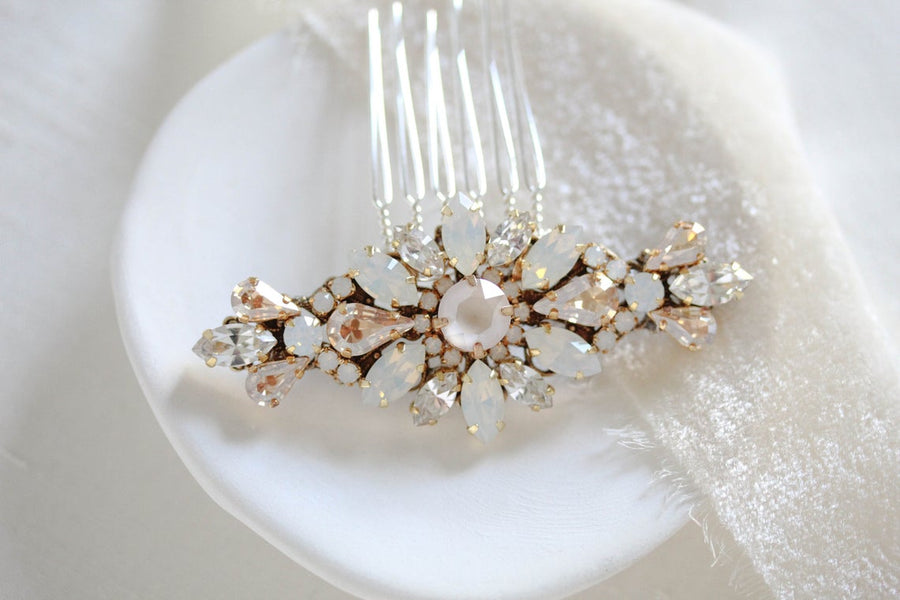 Simple bridal hair comb with Austrian crystals - THEODORA - Treasures by Agnes