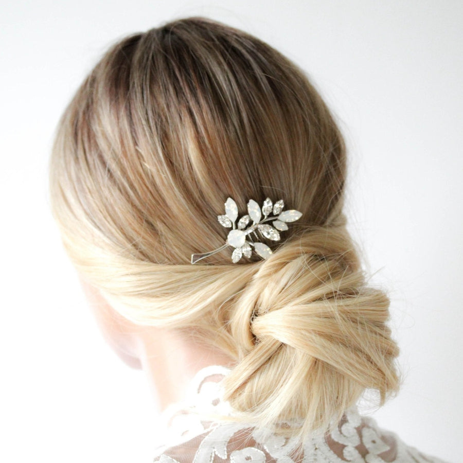 Simple crystal Bridal hair comb with white opal - STEVIE - Treasures by Agnes