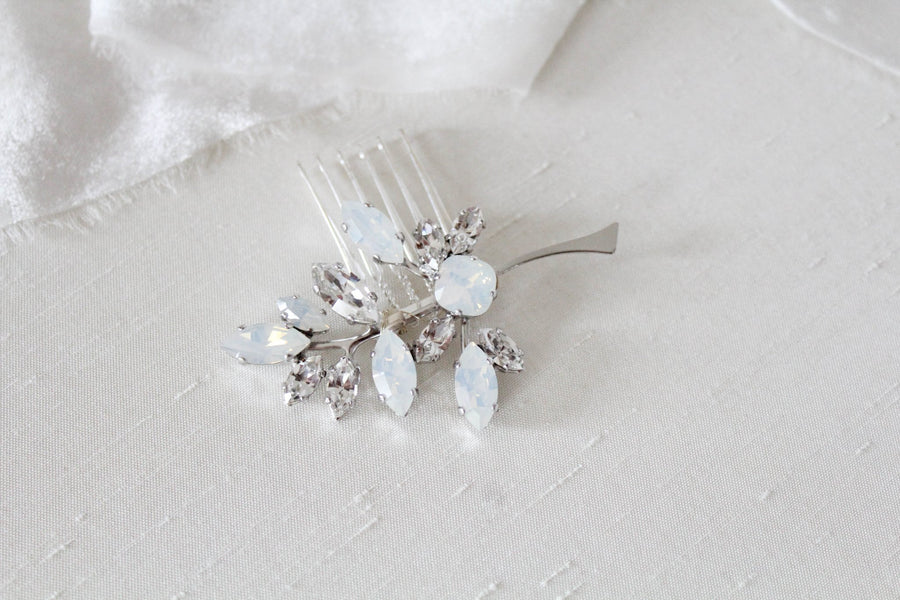 Simple crystal Bridal hair comb with white opal - STEVIE - Treasures by Agnes