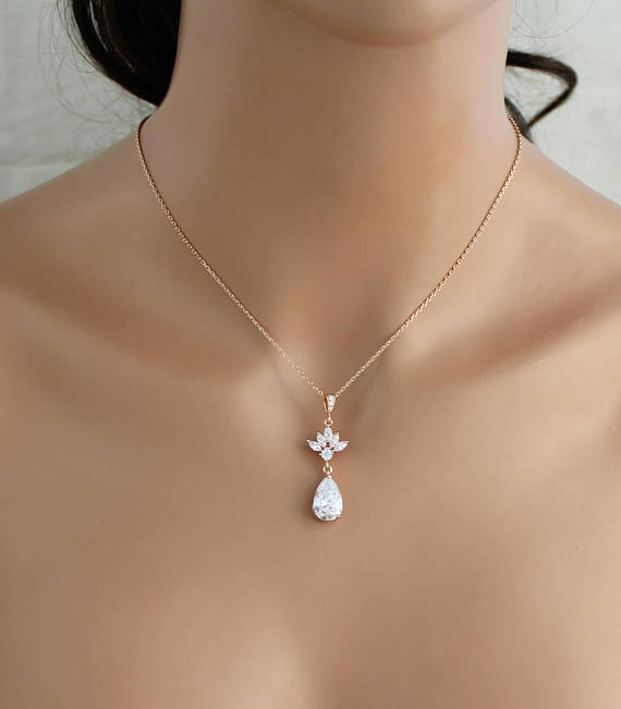 Simple Rose gold Back necklace - EMMA - Treasures by Agnes