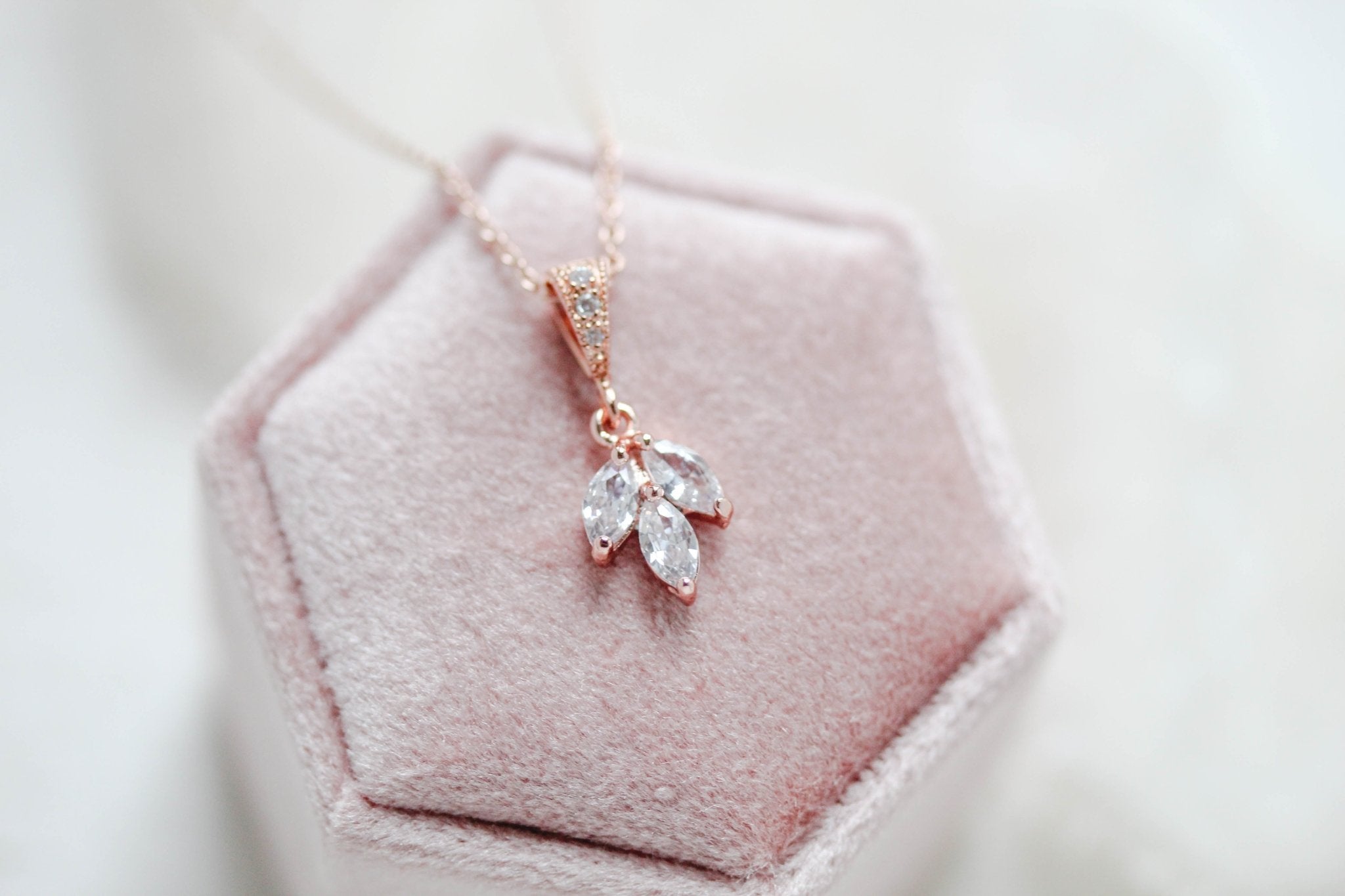Simple rose gold bridal necklace and earrings set - LAUREN - Treasures by Agnes